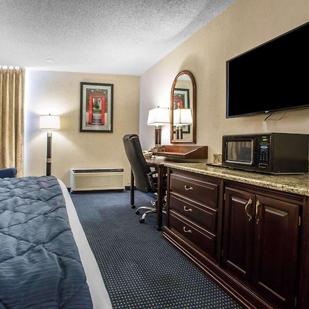 Quality Inn Schaumburg - Chicago Near The Mall Luaran gambar