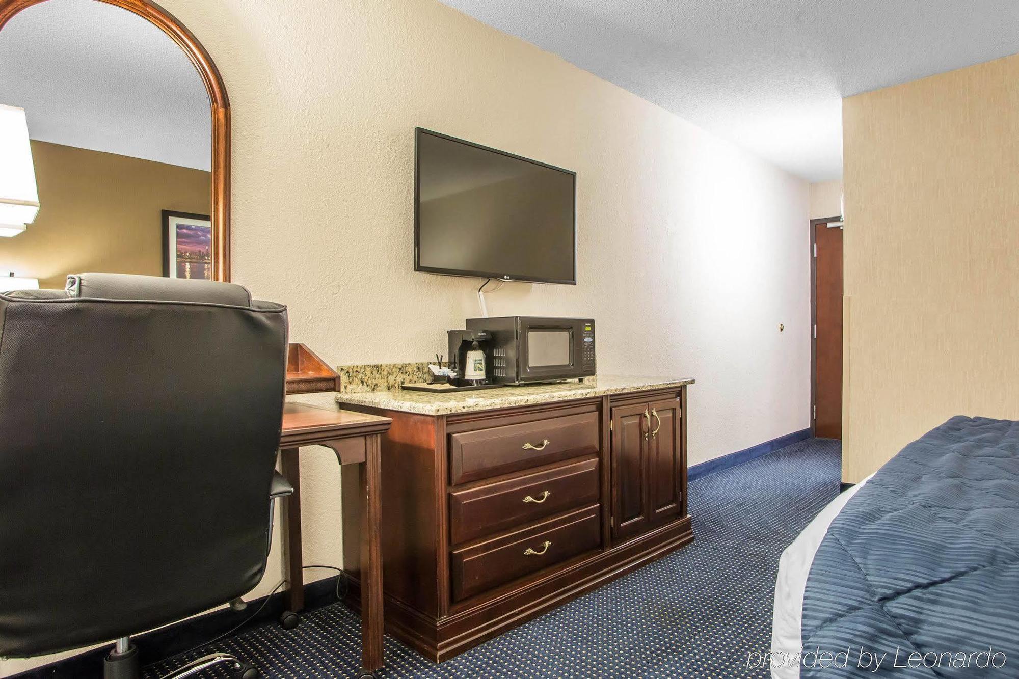 Quality Inn Schaumburg - Chicago Near The Mall Luaran gambar