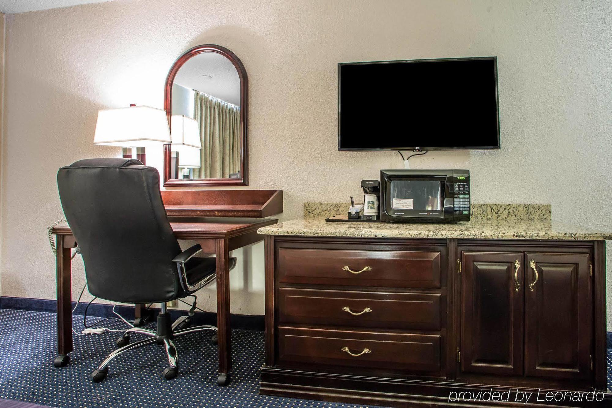Quality Inn Schaumburg - Chicago Near The Mall Luaran gambar